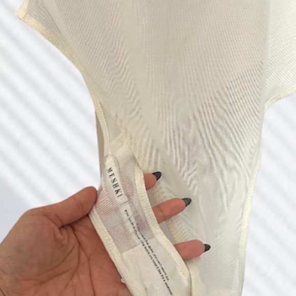 MESHKI | WHITE BLAIRE LONG SLEEVE MESH BODYSUIT (BRAND NEW WITH TAGS) - Picture 5 of 5